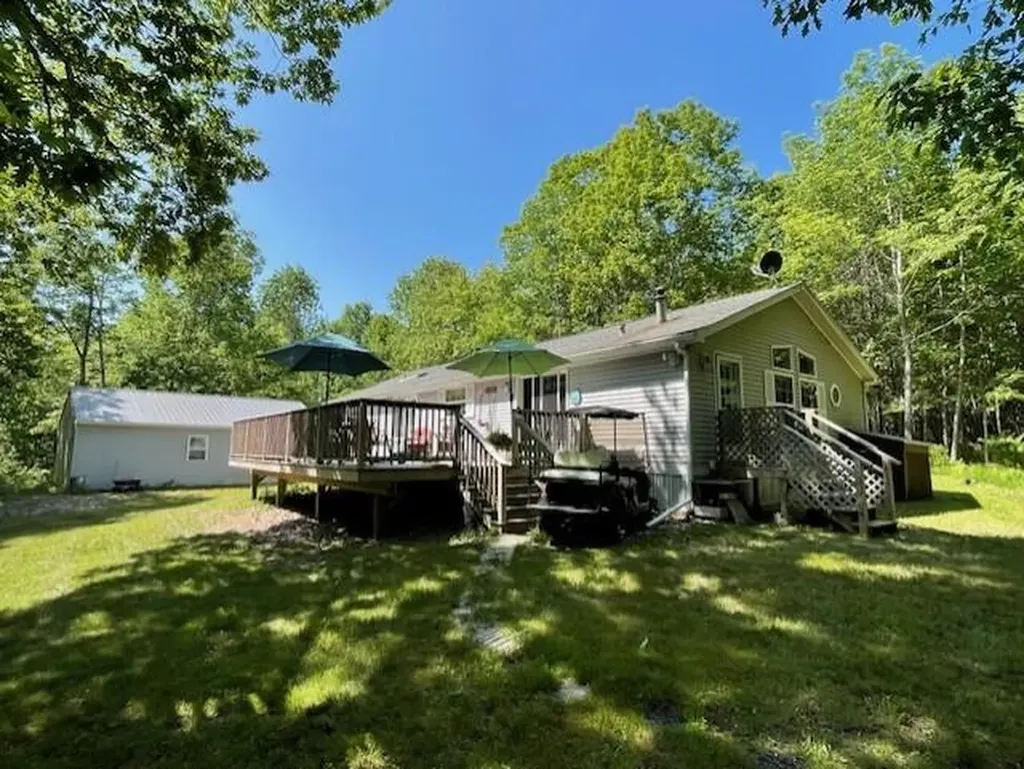 24 Lynch Hill Road Milbridge ME 04658