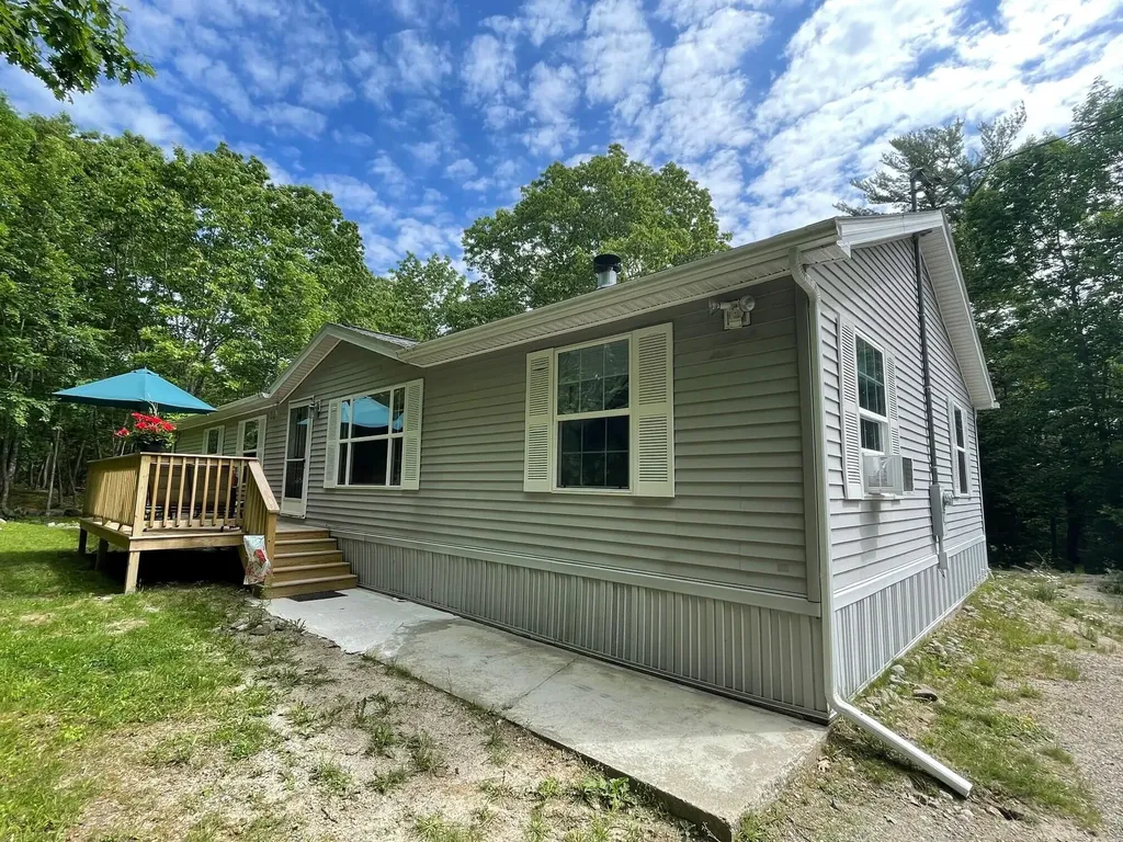24 Lynch Hill Road Milbridge ME 04658