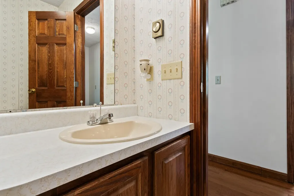 224 Sunderland Drive Auburn ME 04210