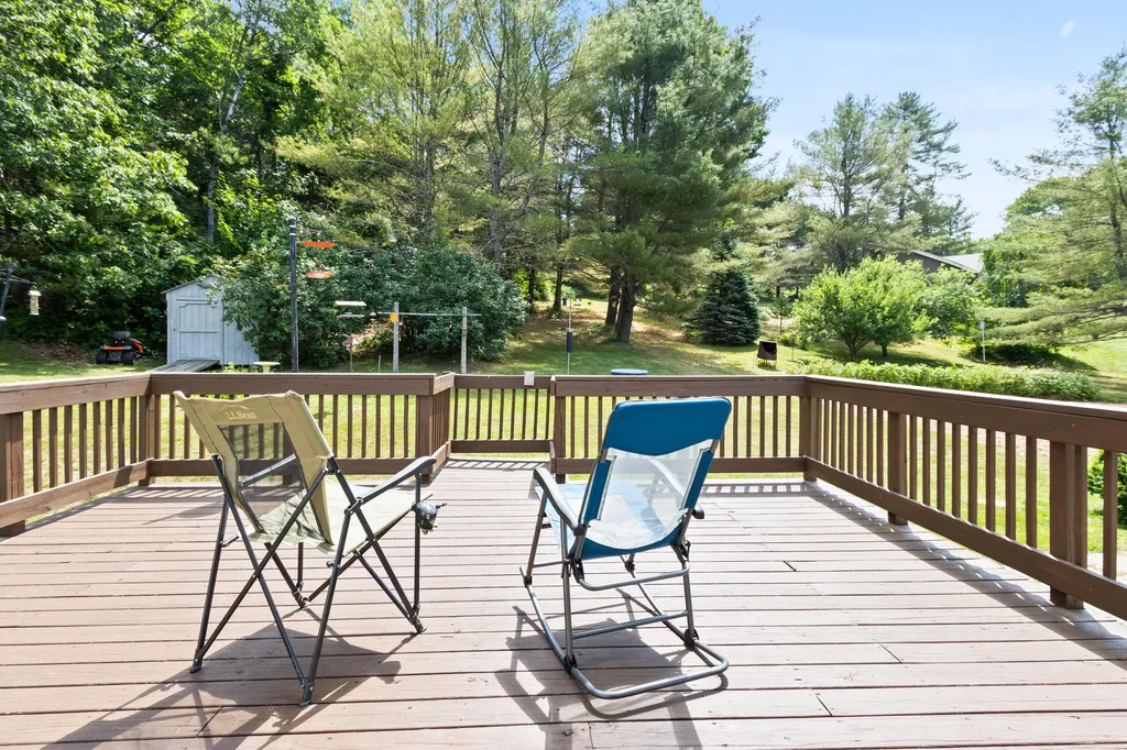 224 Sunderland Drive Auburn ME 04210