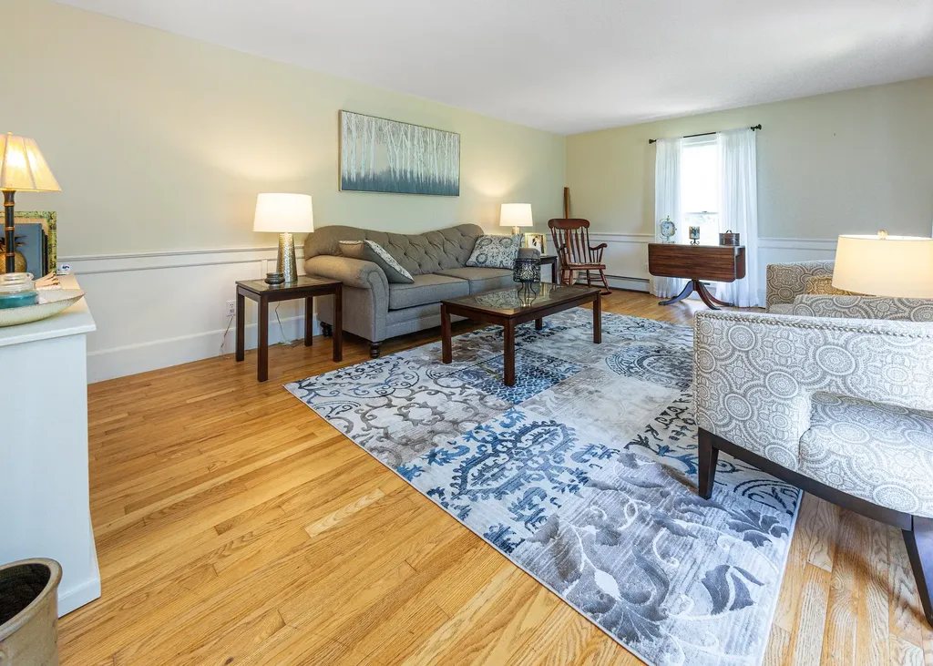 379 Bay View Drive Bar Harbor ME 04609