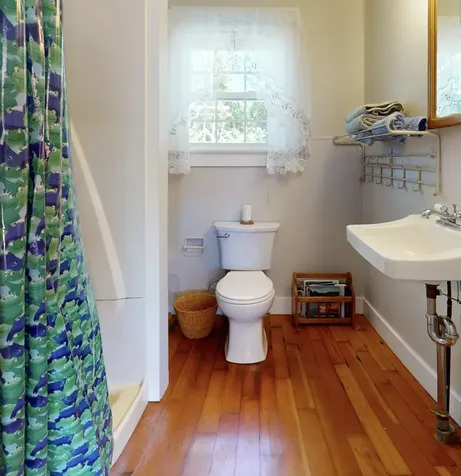 75 York Road Vinalhaven ME 04863