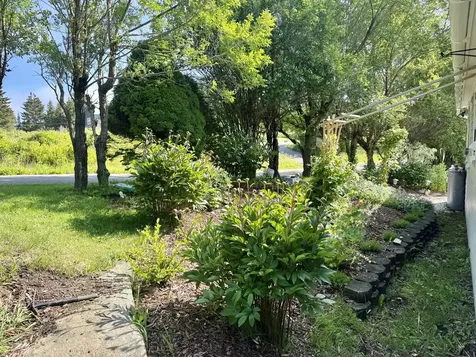 75 York Road Vinalhaven ME 04863