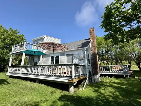 75 York Road Vinalhaven ME 04863