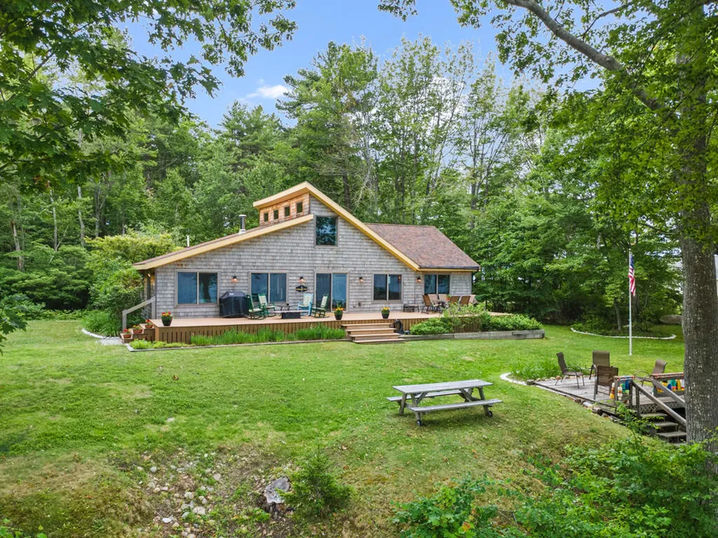 9 Broad Reach Road Chebeague Island ME 04017