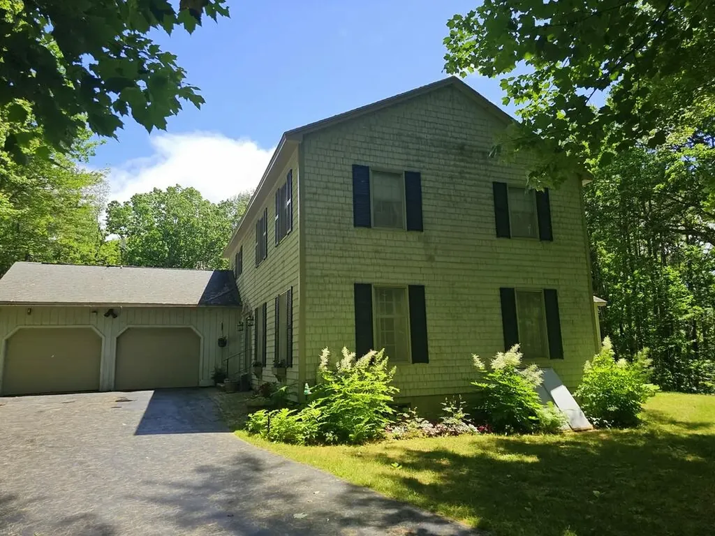 3 Fenderson Hill N Wilton ME 04294