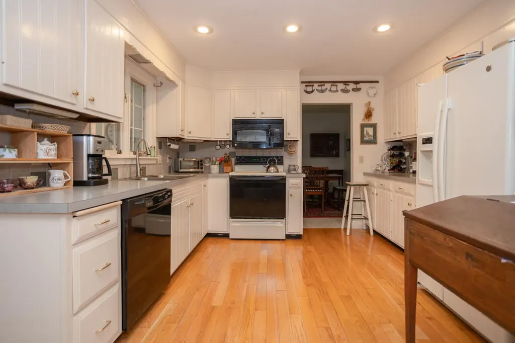 3 Fenderson Hill N Wilton ME 04294