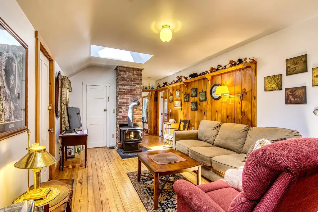 85 Circle Farm Lane Blue Hill ME 04614