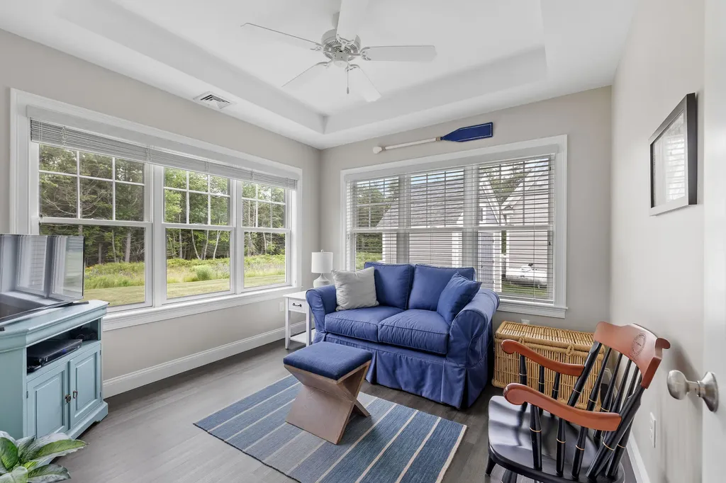 30 Pepperell Way Arundel ME 04046