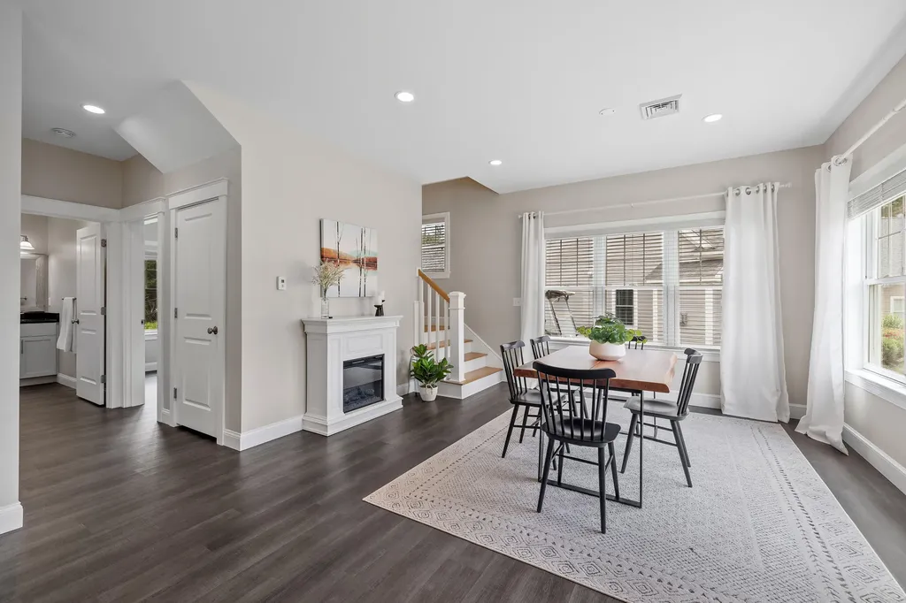 30 Pepperell Way Arundel ME 04046