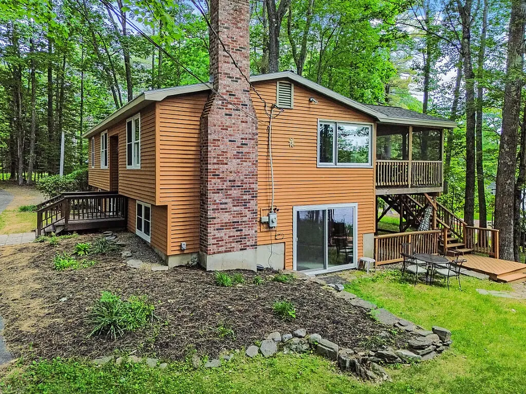 114 Cottage Road Winthrop ME 04364