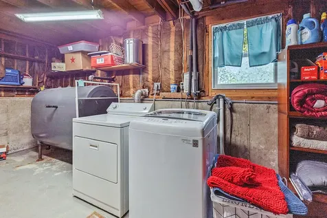 114 Cottage Road Winthrop ME 04364