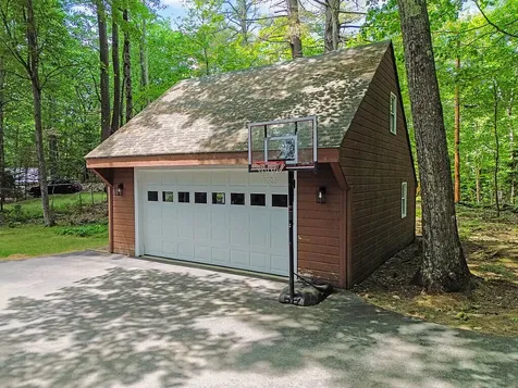 114 Cottage Road Winthrop ME 04364