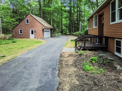 114 Cottage Road Winthrop ME 04364