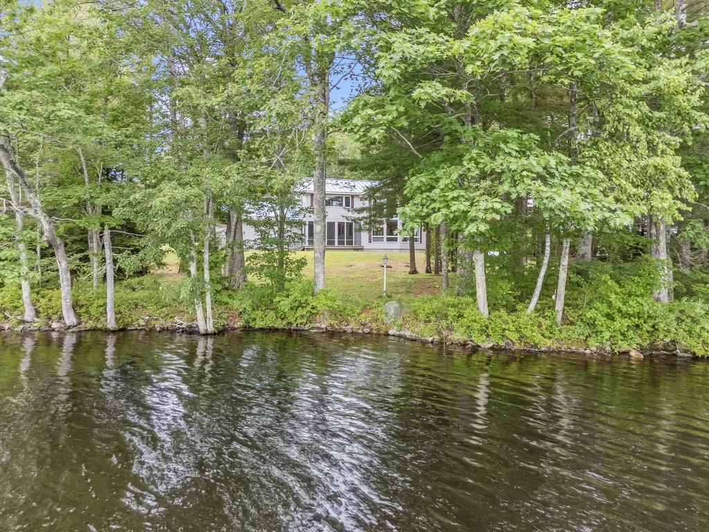 73 Hodsdon Lane Jefferson ME 04348