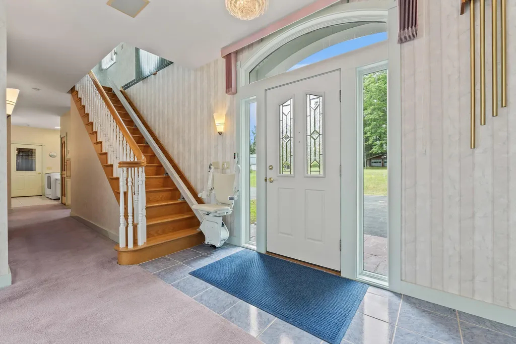 73 Hodsdon Lane Jefferson ME 04348