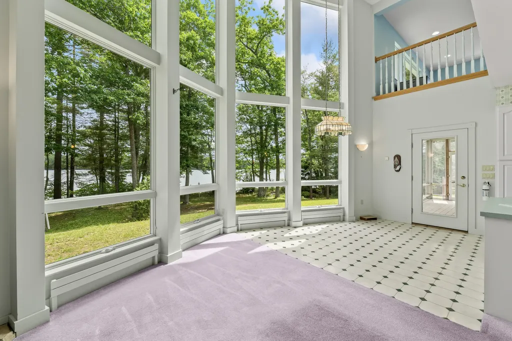 73 Hodsdon Lane Jefferson ME 04348
