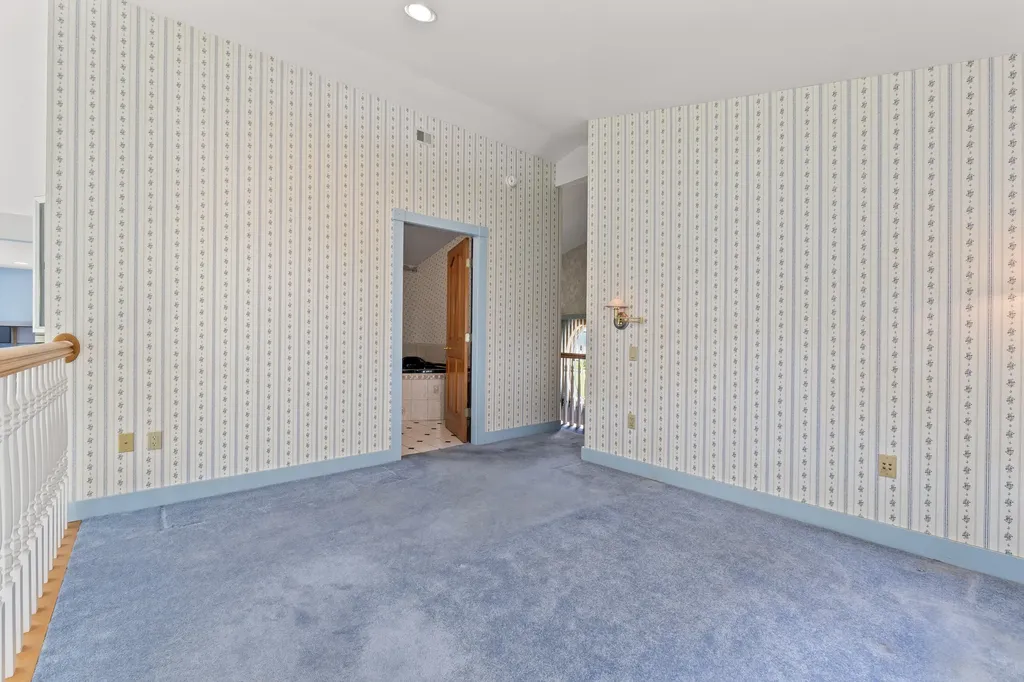 73 Hodsdon Lane Jefferson ME 04348