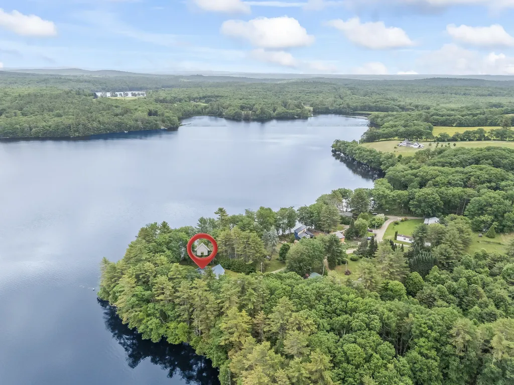 73 Hodsdon Lane Jefferson ME 04348