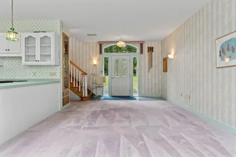 73 Hodsdon Lane Jefferson ME 04348