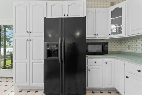 73 Hodsdon Lane Jefferson ME 04348