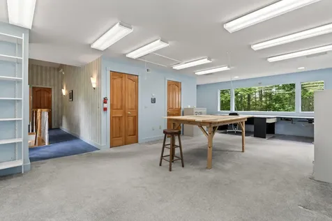 73 Hodsdon Lane Jefferson ME 04348