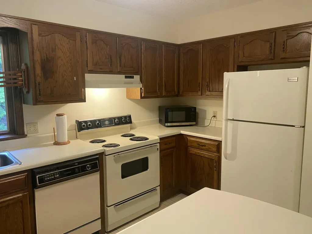 13 Junipers Lane Oakland ME 04963