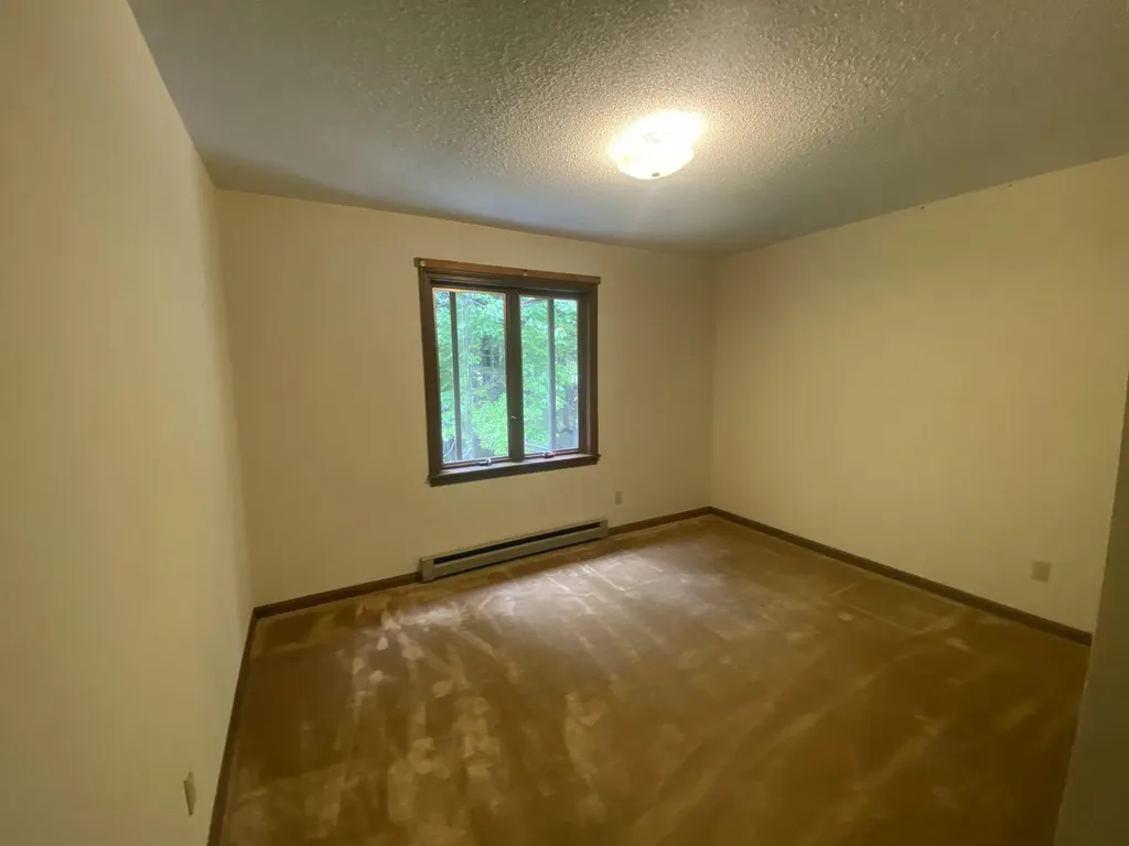 13 Junipers Lane Oakland ME 04963