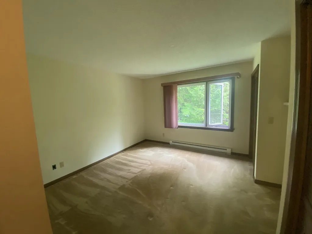 13 Junipers Lane Oakland ME 04963