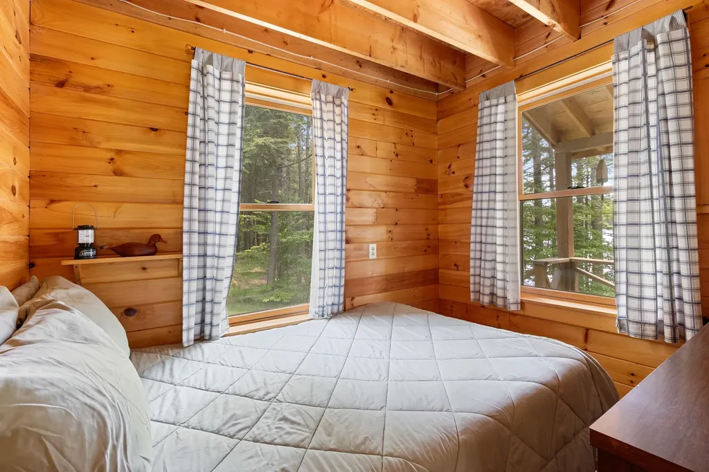 660 Sprague Road Waldoboro ME 04572