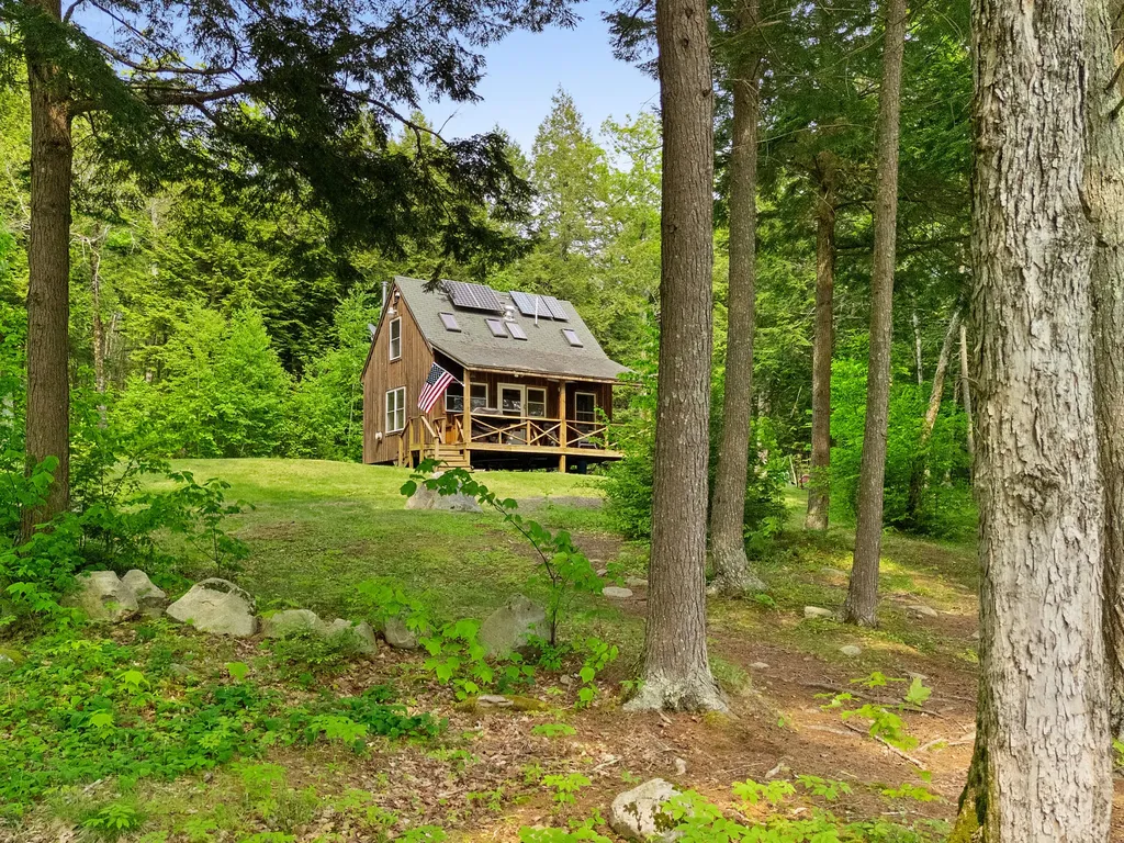 660 Sprague Road Waldoboro ME 04572