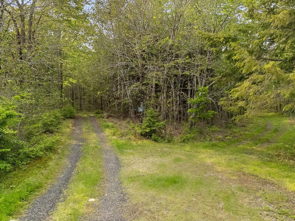 660 Sprague Road Waldoboro ME 04572