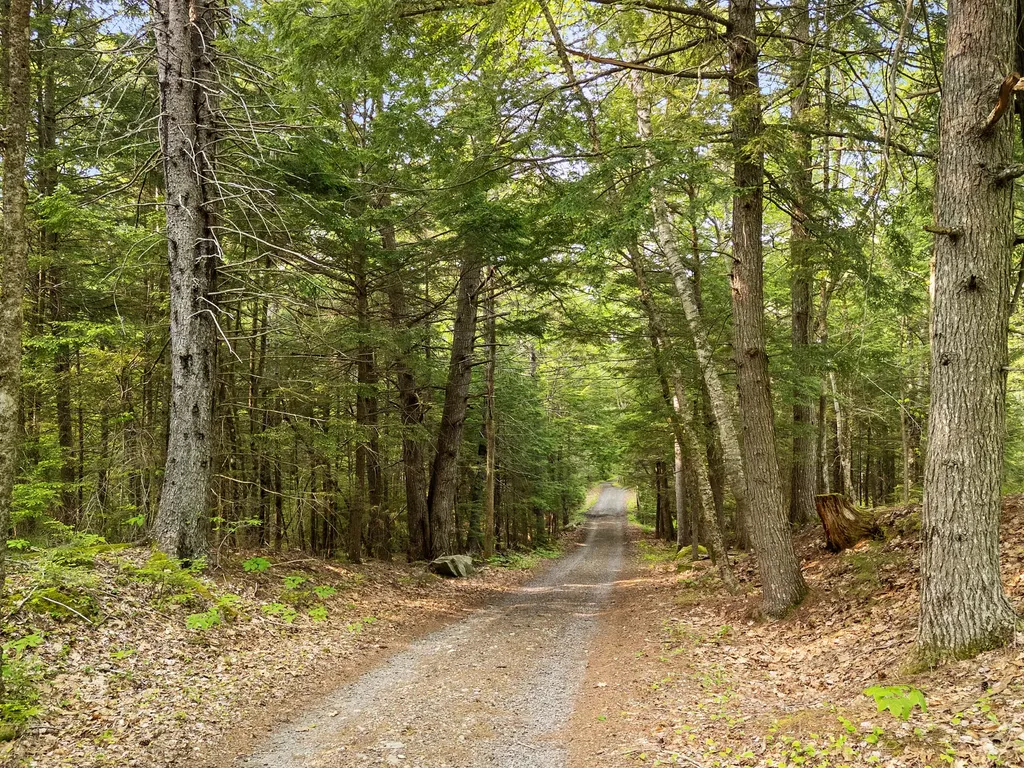 660 Sprague Road Waldoboro ME 04572