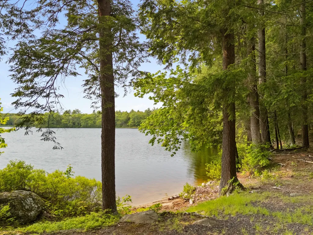 660 Sprague Road Waldoboro ME 04572