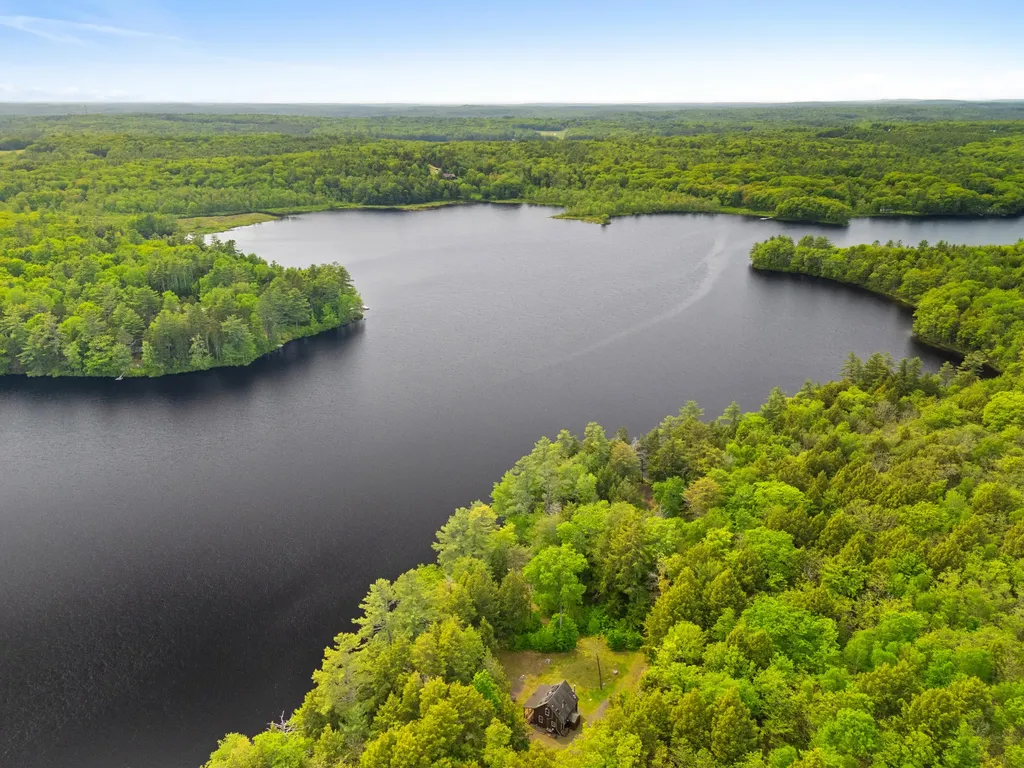 660 Sprague Road Waldoboro ME 04572