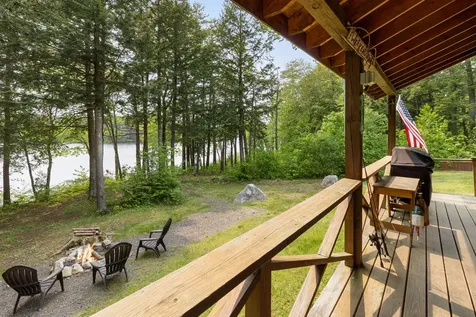660 Sprague Road Waldoboro ME 04572