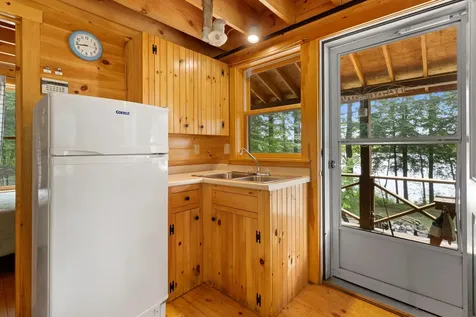 660 Sprague Road Waldoboro ME 04572