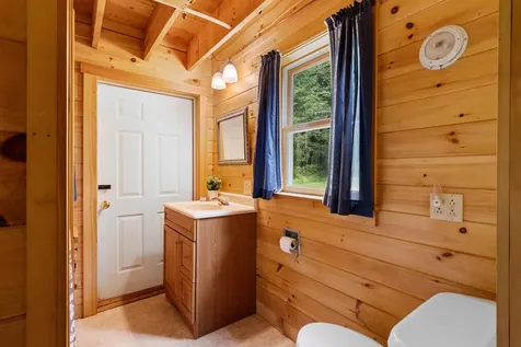 660 Sprague Road Waldoboro ME 04572