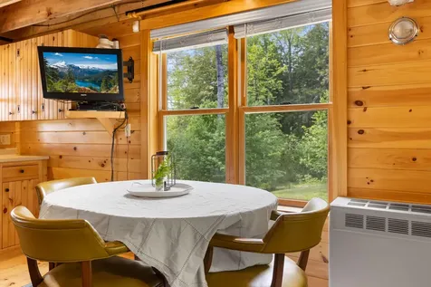 660 Sprague Road Waldoboro ME 04572