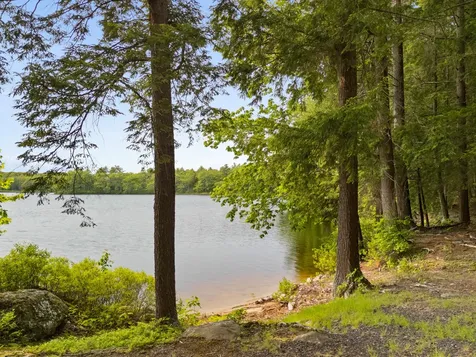 660 Sprague Road Waldoboro ME 04572