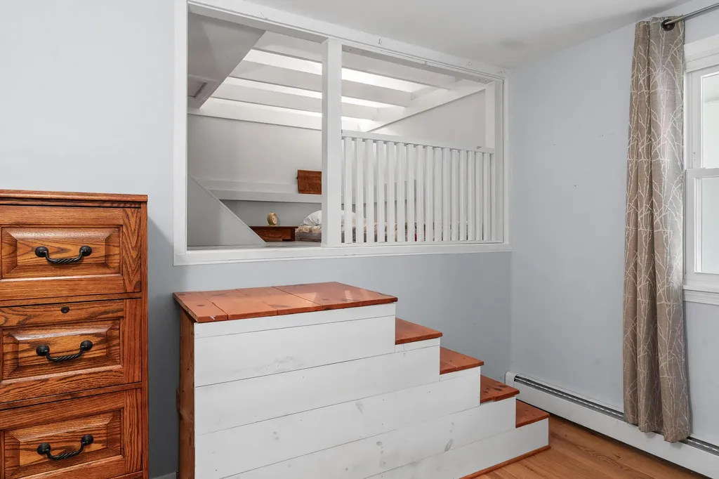 82 Hennessey Avenue Brunswick ME 04011