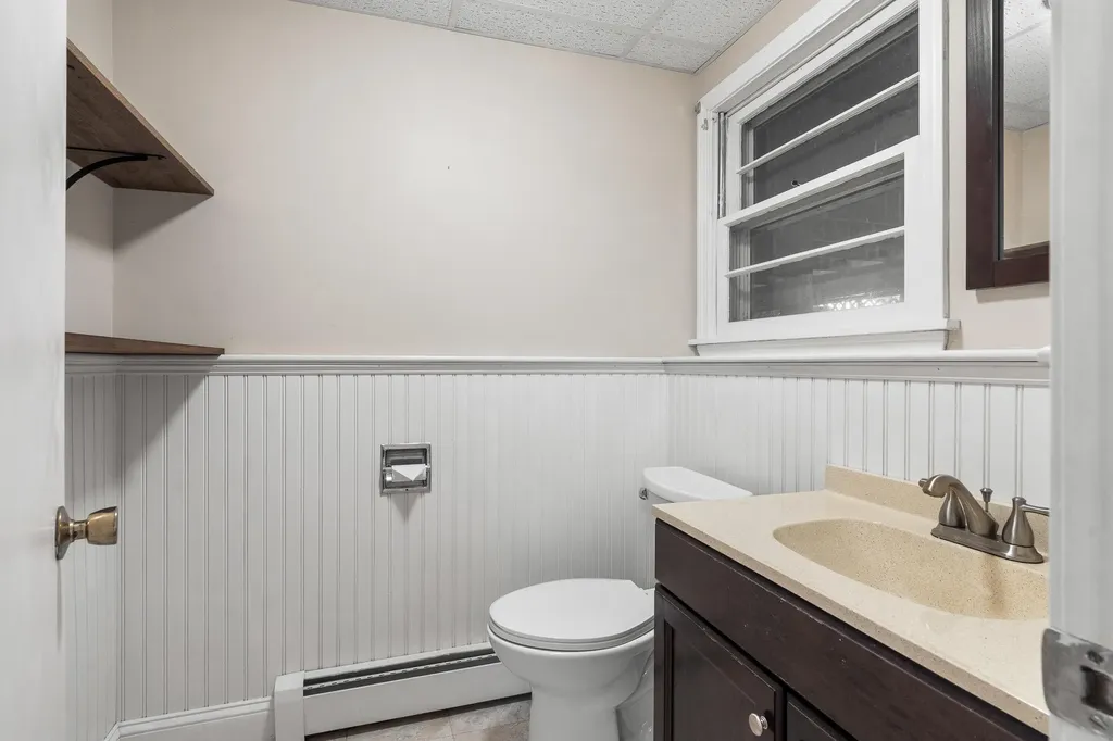82 Hennessey Avenue Brunswick ME 04011