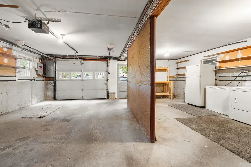 82 Hennessey Avenue Brunswick ME 04011