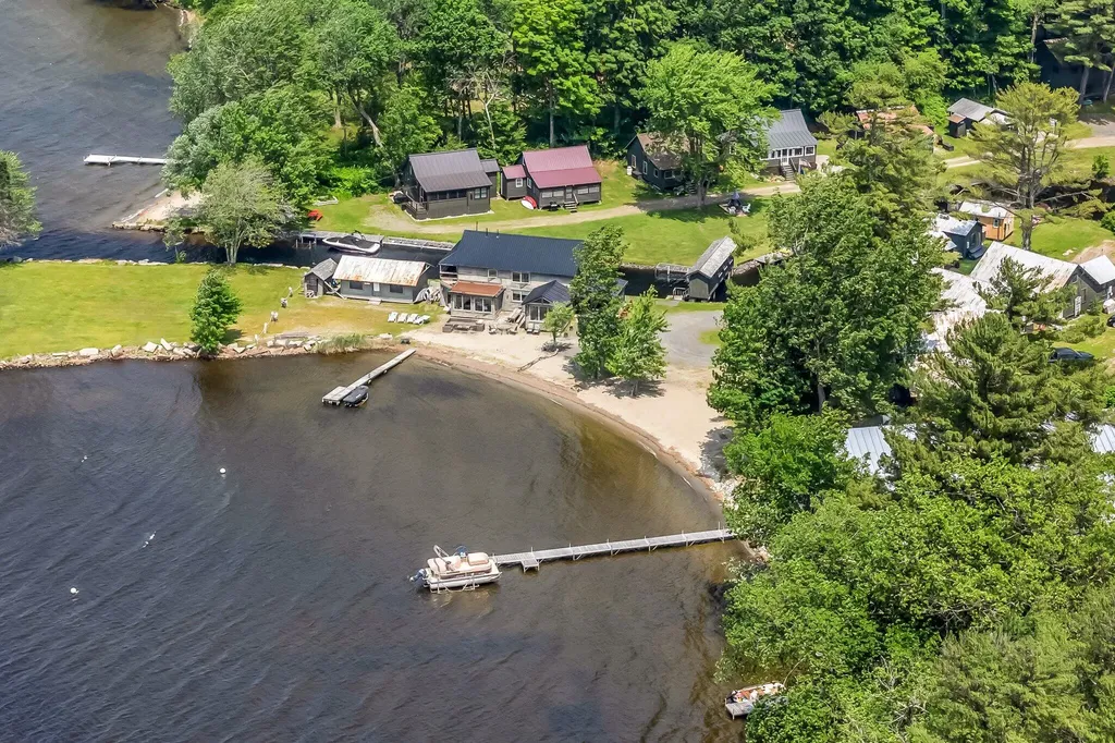 3 Mikes Lane Smithfield ME 04978