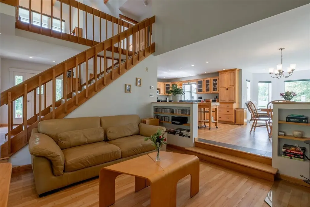 76 Donahue Drive South Thomaston ME 04858