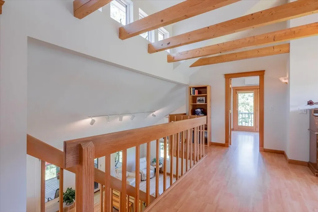 76 Donahue Drive South Thomaston ME 04858