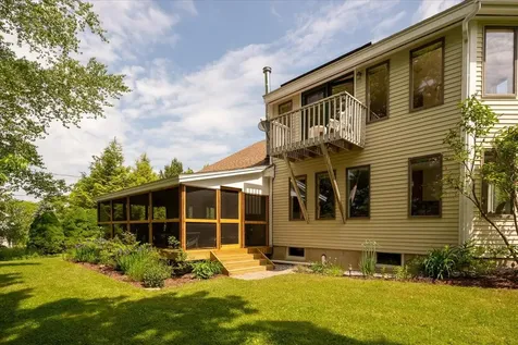 76 Donahue Drive South Thomaston ME 04858