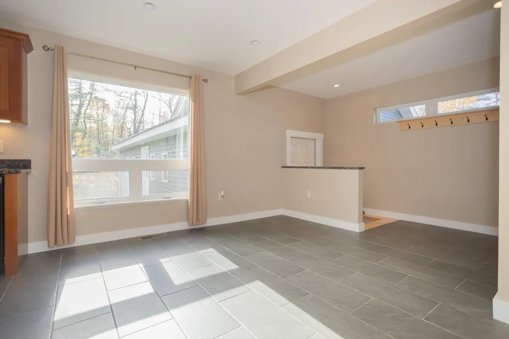 189 Middle Street Farmington ME 04938