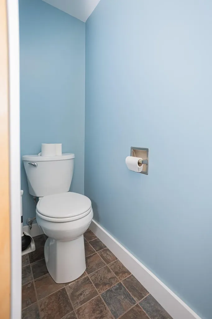 189 Middle Street Farmington ME 04938