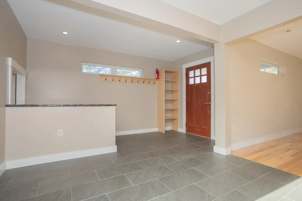 189 Middle Street Farmington ME 04938